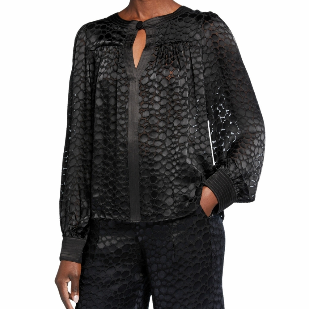Alexis Rhida Long Sleeve Keyhole Top